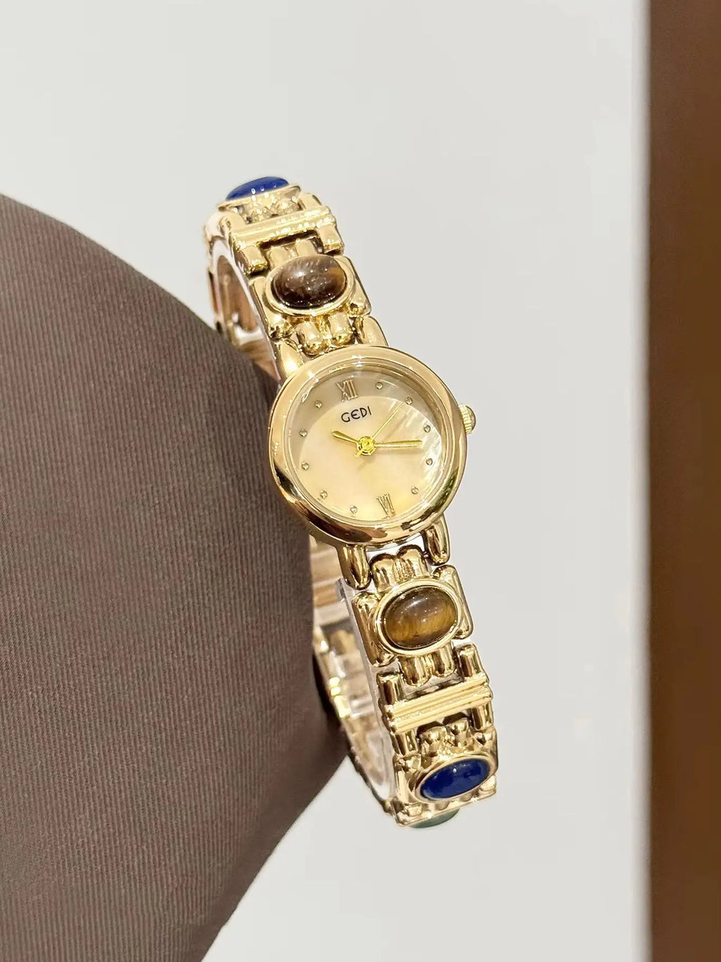 GEDI Jade – Vintage Natural Stone Strap Women’s Watch