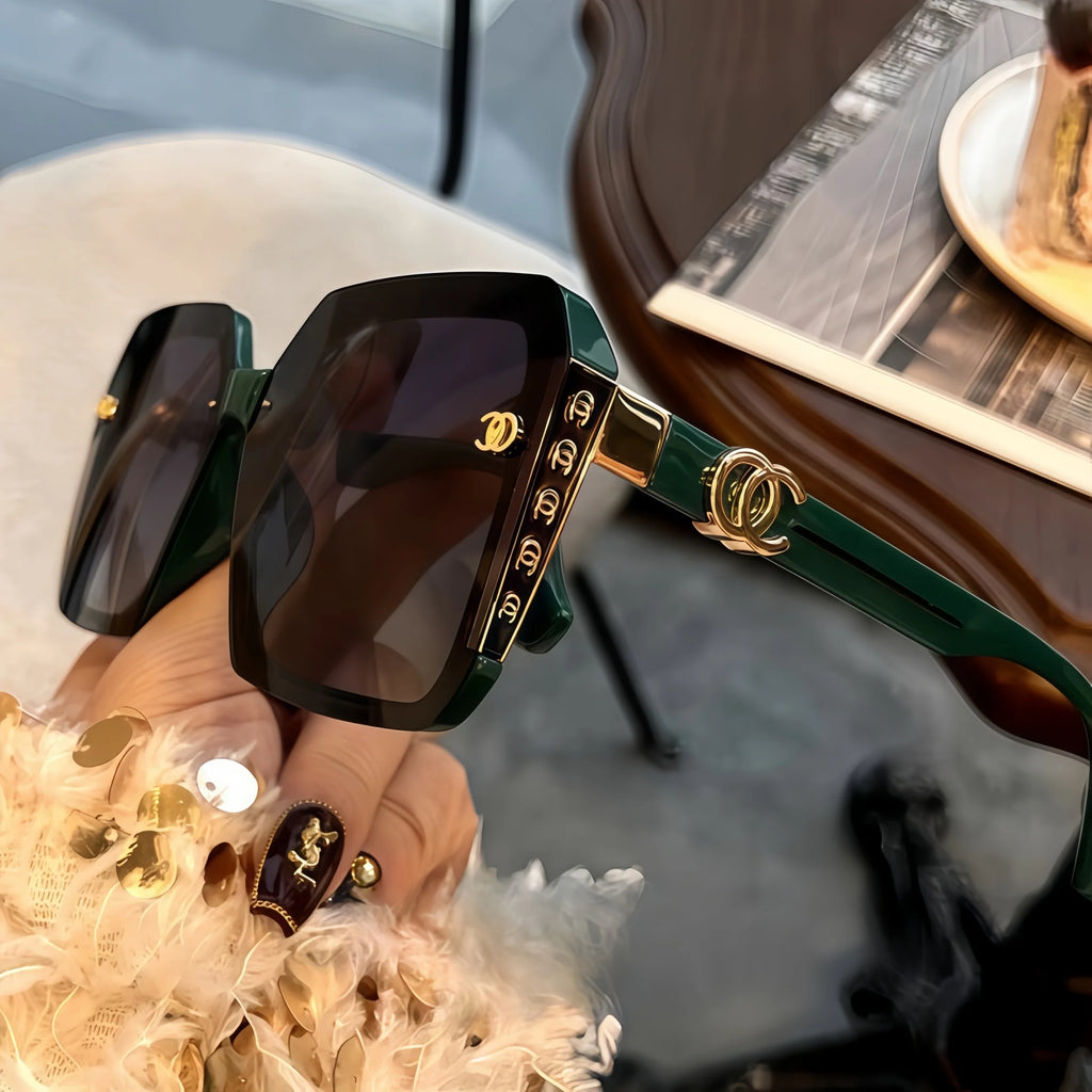Soleil Classic – Polarized UV Sunglasses with Leather Case