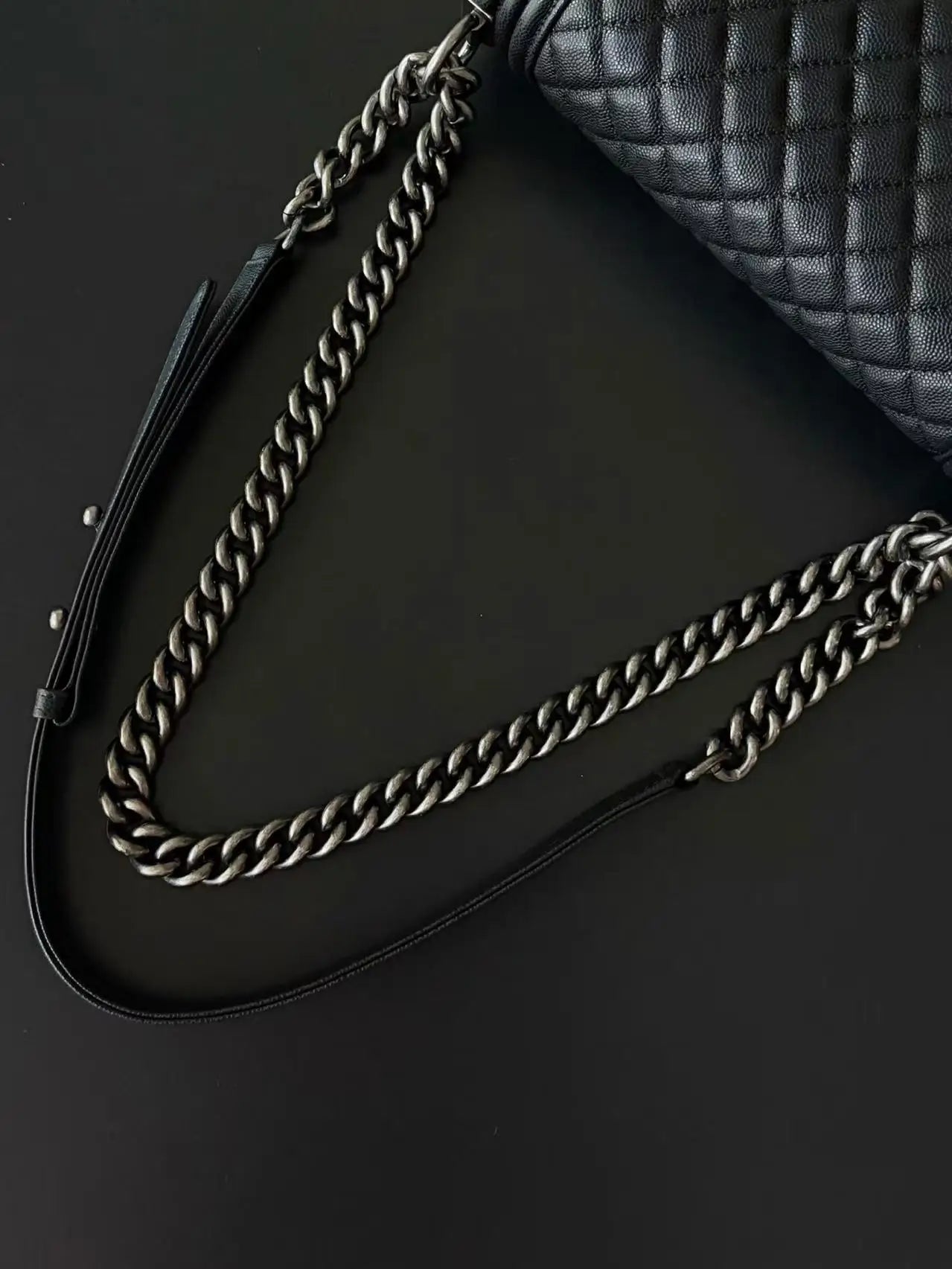 Classic Caviar Leather Women's Shoulder Bag – Genuine Crossbody Handbag