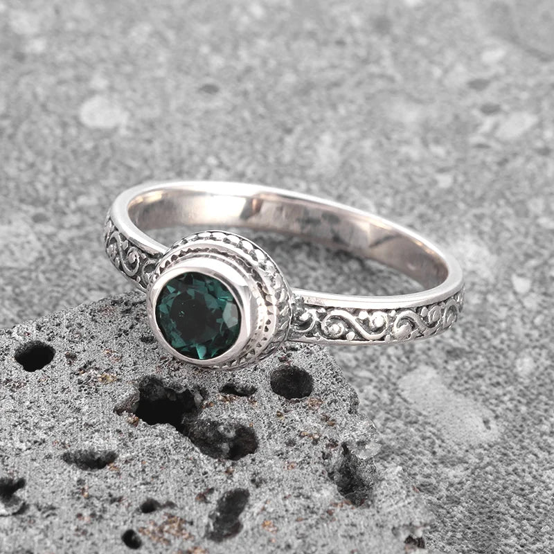 Vintage Zircon Ring – Classic Charm Party & Gift Ring